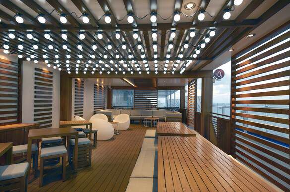 Carnival Mardi Gras & Celebrity - Club O2 2, Credit. Rick Diaz.jpg